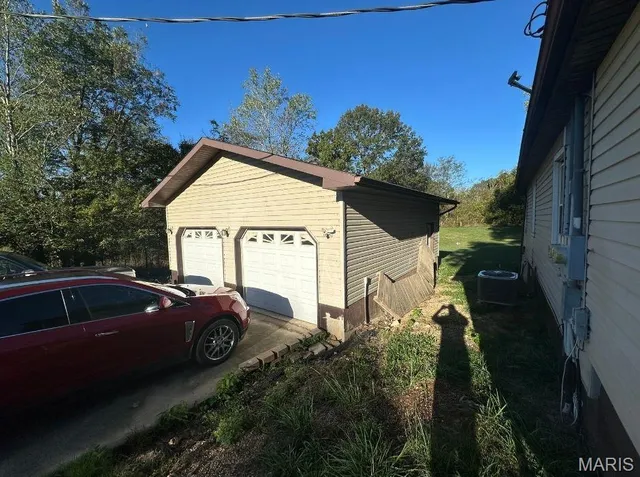 $134,900 | 401 Englehart Lane, Marble Hill, MO 63764