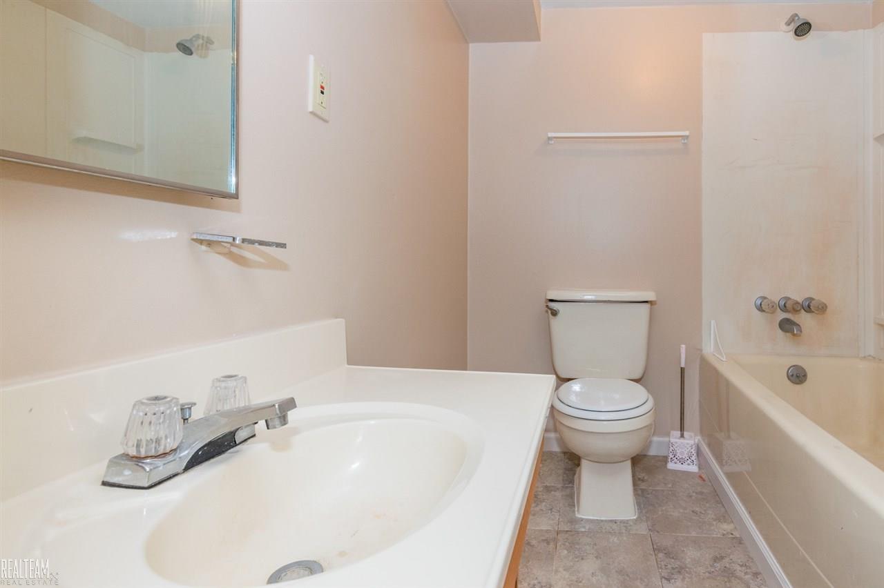 846 Michelson Road Rochester Hills, MI 48307 - Photo 19 of 22