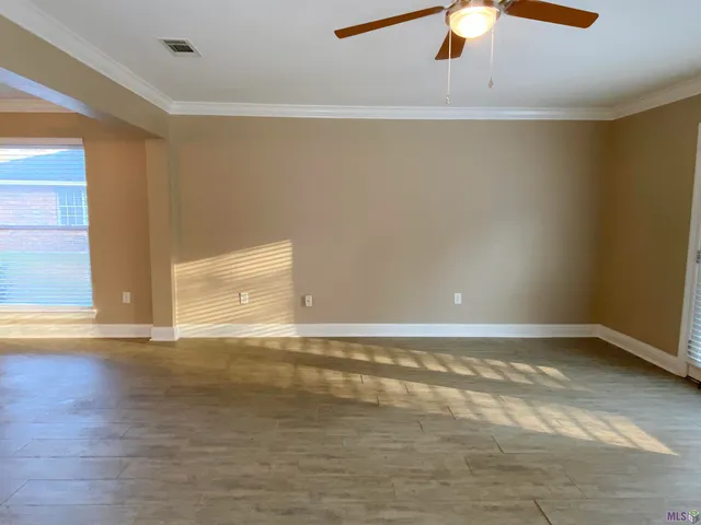 $234,900 | 10741 Carmel Drive, Baton Rouge, LA 70818