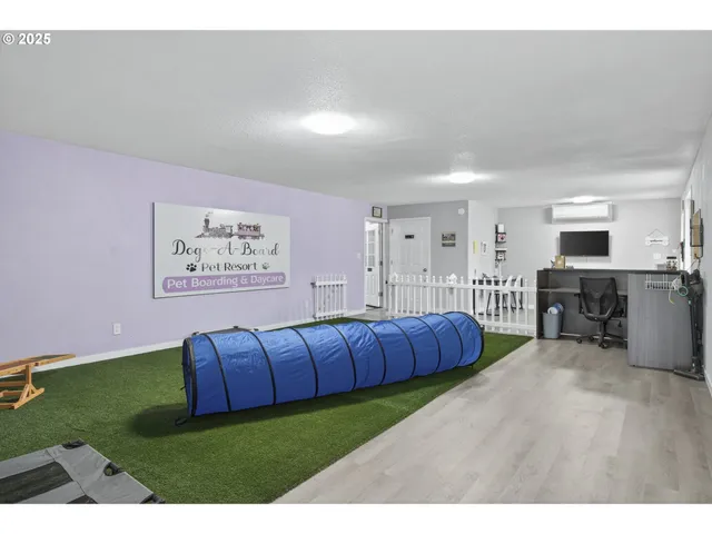 $1,249,900 | 6743 North Bank Road, Roseburg, OR 97470