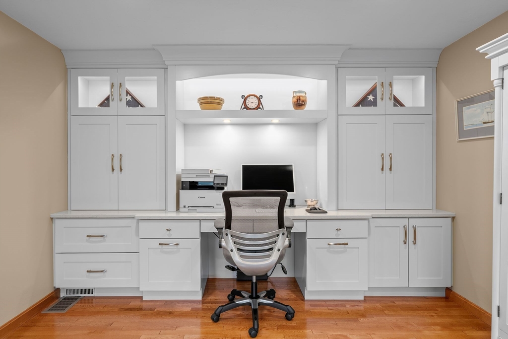 13 Bayberry Road Raynham, MA 02767 - Photo 20 of 42 Gallery Image 20