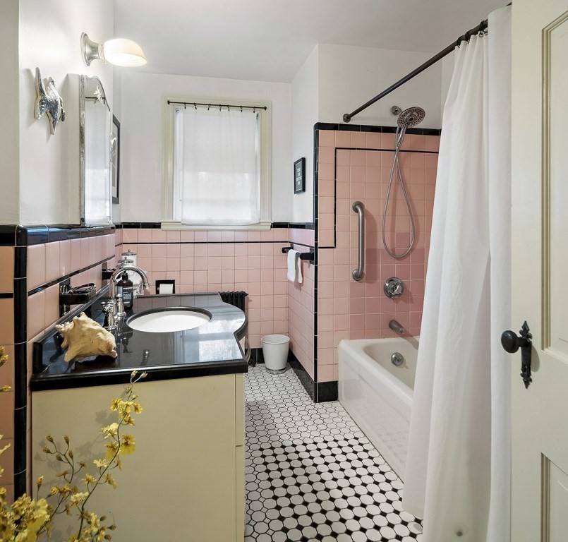 76 Fellsview Road Stoneham, MA 02180 - Photo 13 of 36 Gallery Image 13