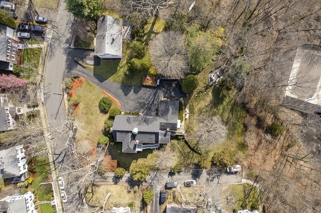 76 Fellsview Road Stoneham, MA 02180 - Photo 31 of 36 Gallery Image 31