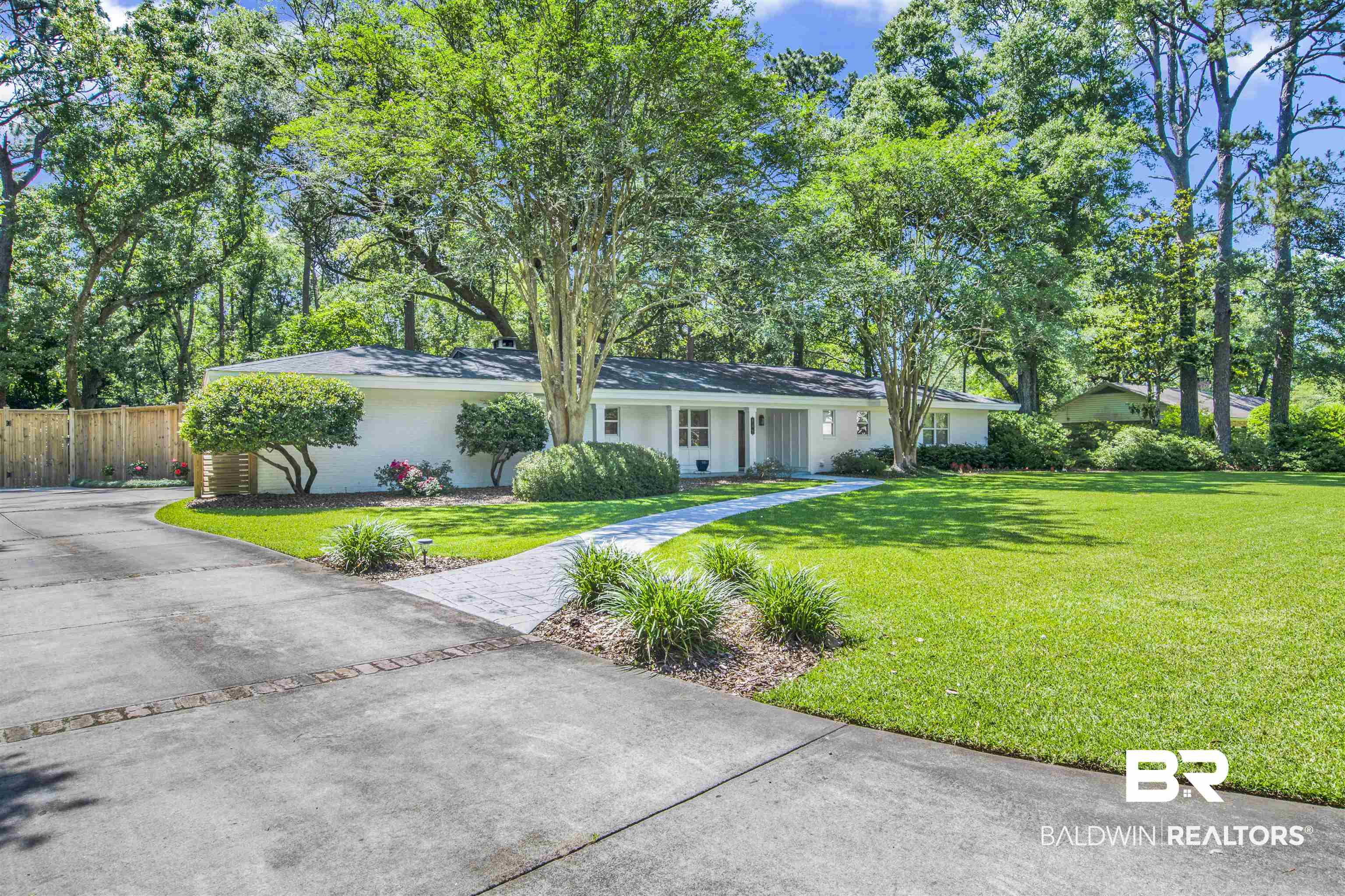 848 Hancock Road Fairhope, AL 36532 - Photo 3 of 45