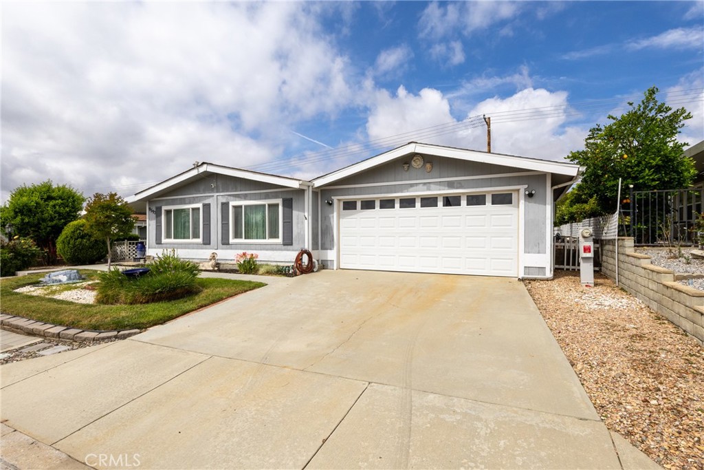 9593 Sharondale Road Calimesa, CA 92320 - Photo 4 of 37