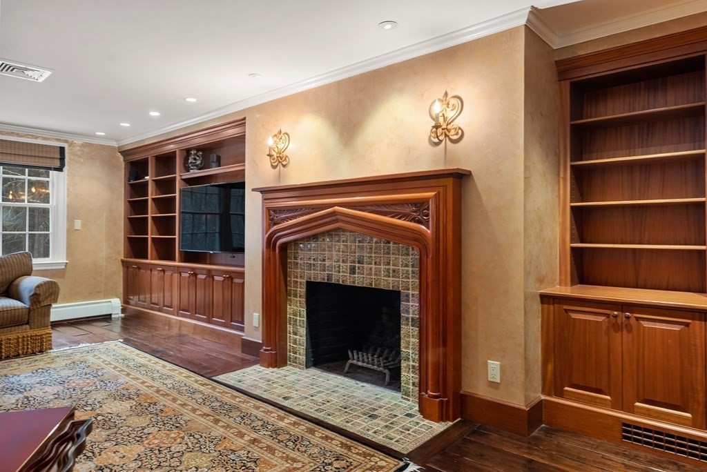 36 Ridge Hill Farm Road Wellesley, MA 02482 - Photo 11 of 23