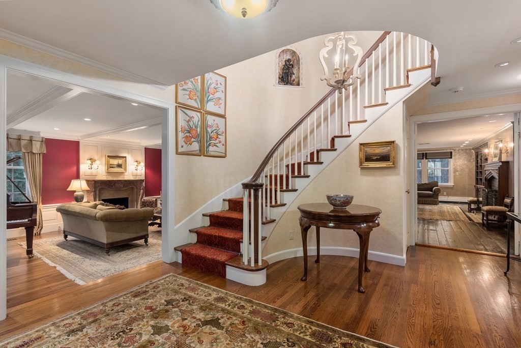 36 Ridge Hill Farm Road Wellesley, MA 02482 - Photo 4 of 23
