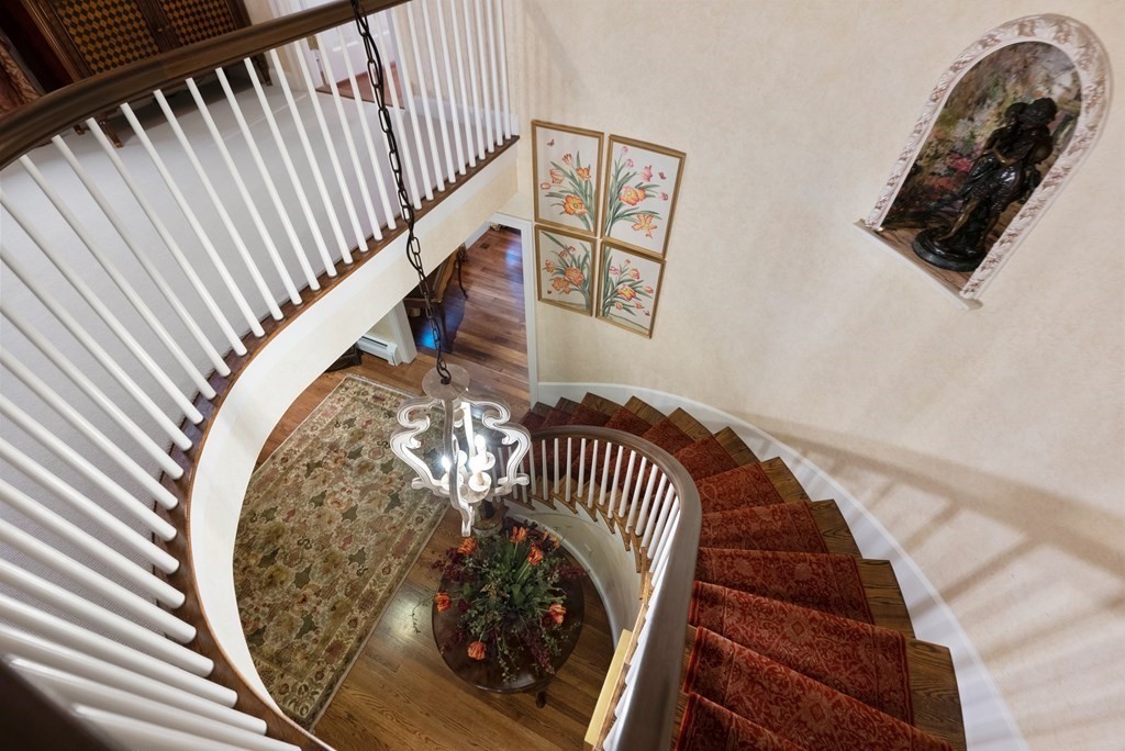 36 Ridge Hill Farm Road Wellesley, MA 02482 - Photo 5 of 23
