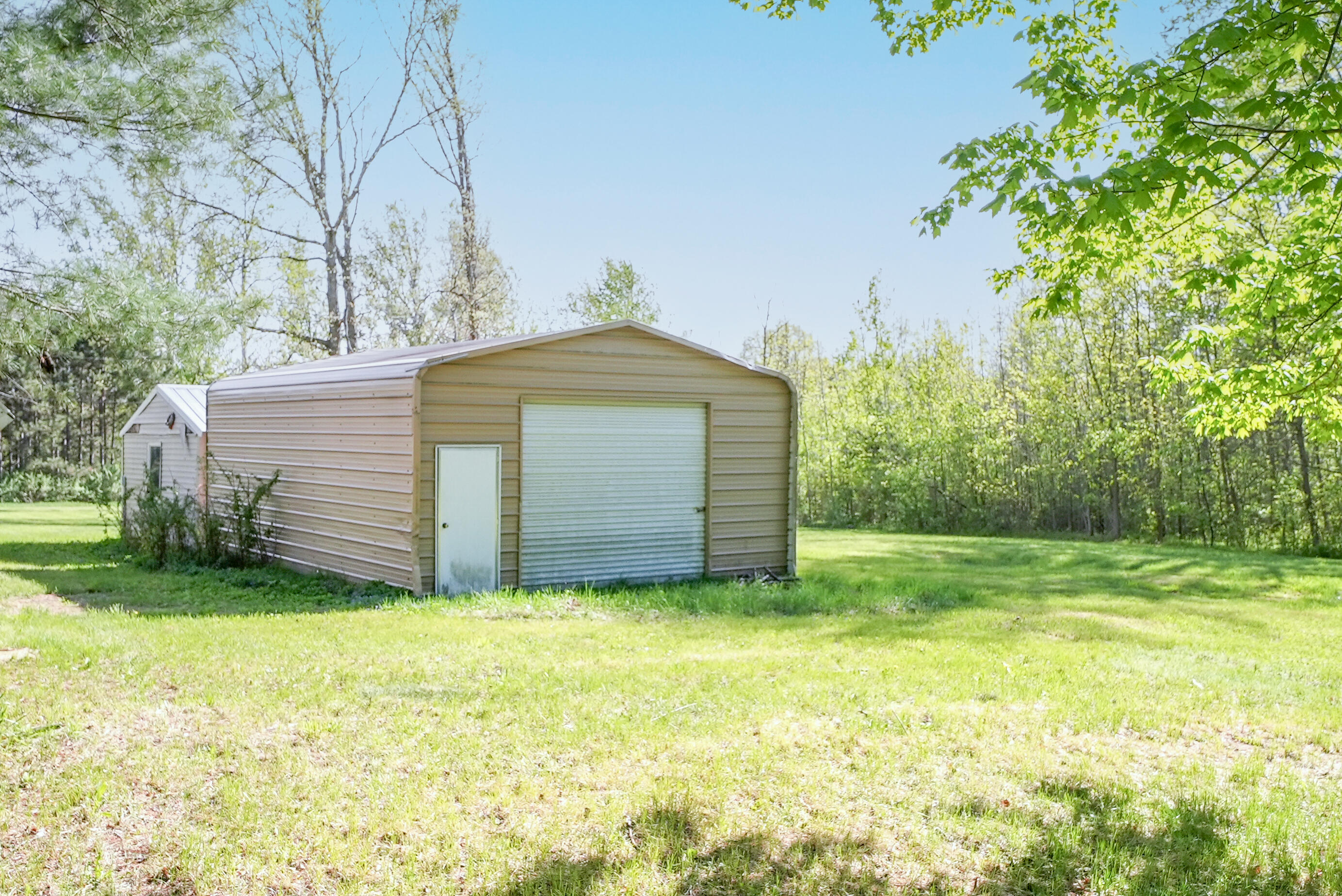 12086 13 Mile Road Rodney, MI 49342 - Photo 31 of 43 DSC05861