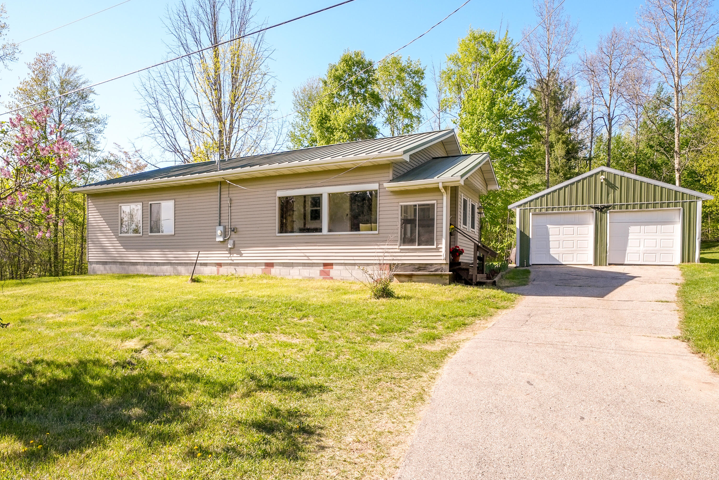 12086 13 Mile Road Rodney, MI 49342 - Photo 38 of 43 DSC05871