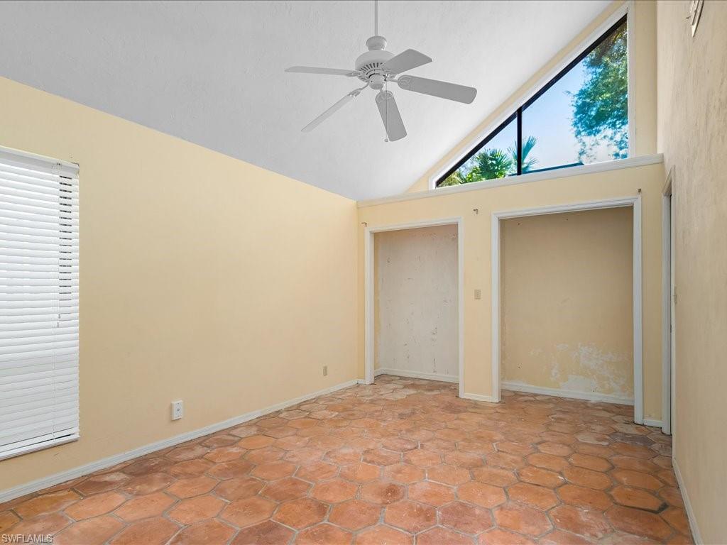 1353 Solana Road, Unit M3 Naples, FL 34103 - Photo 11 of 20 Gallery Image 11