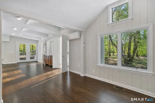 $9,000 | 815 Valley Road, New Canaan, CT 06840