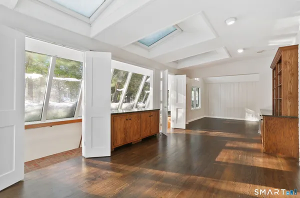 $9,000 | 815 Valley Road, New Canaan, CT 06840