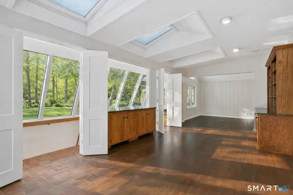 $9,000 | 815 Valley Road, New Canaan, CT 06840