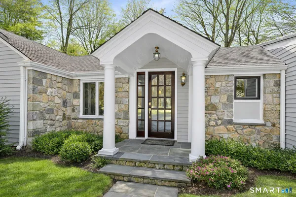 $9,000 | 815 Valley Road, New Canaan, CT 06840