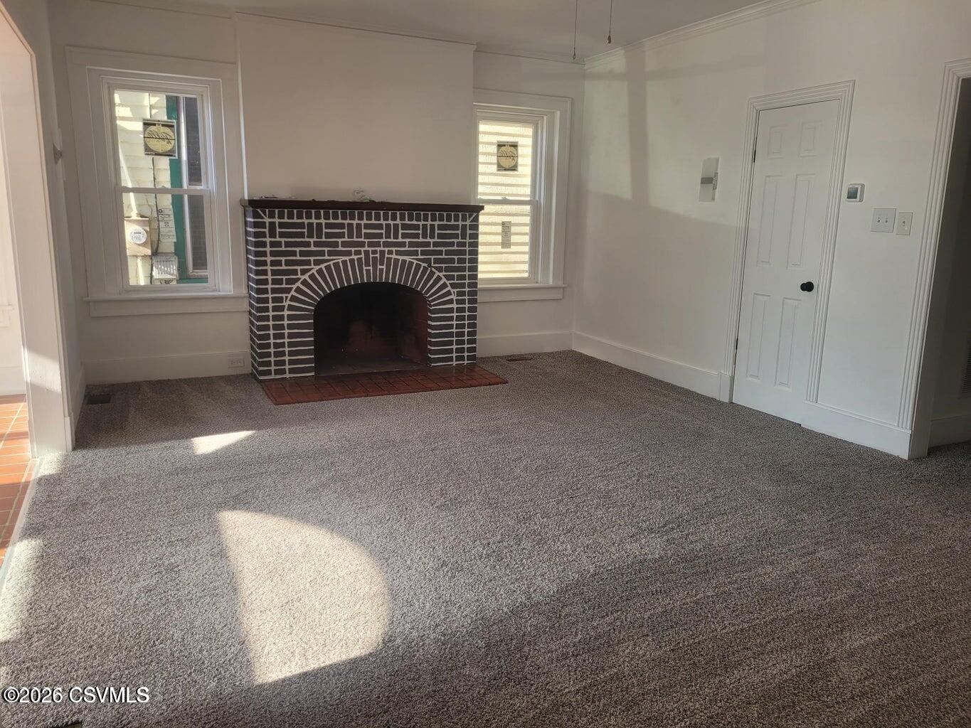 348 Arch Street Sunbury, PA 17801 - Photo 4 of 11