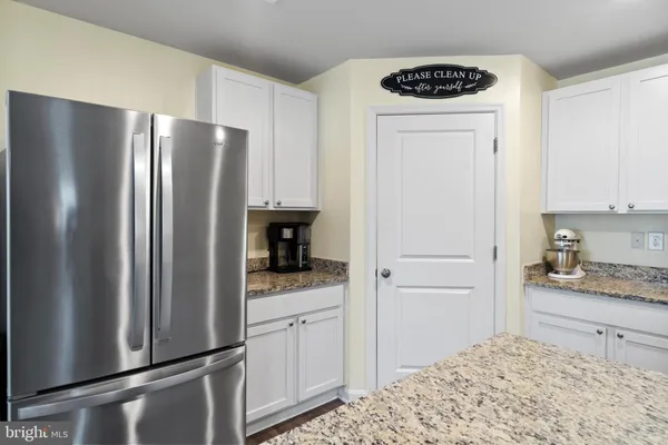 $360,000 | 287 Aylesbury Lane, Martinsburg, WV 25403