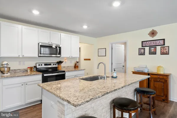 $360,000 | 287 Aylesbury Lane, Martinsburg, WV 25403