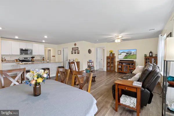 $360,000 | 287 Aylesbury Lane, Martinsburg, WV 25403
