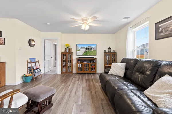 $360,000 | 287 Aylesbury Lane, Martinsburg, WV 25403