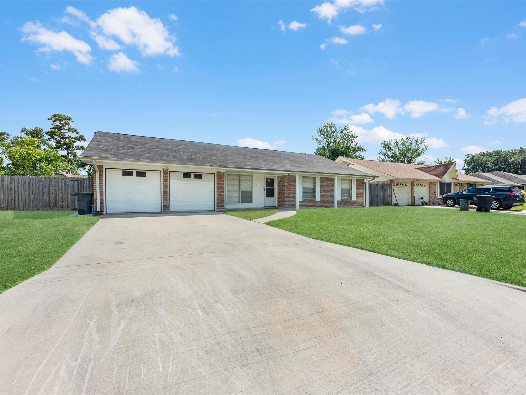 13931 Roundstone Lane Houston, TX 77015 - Photo 2 of 22