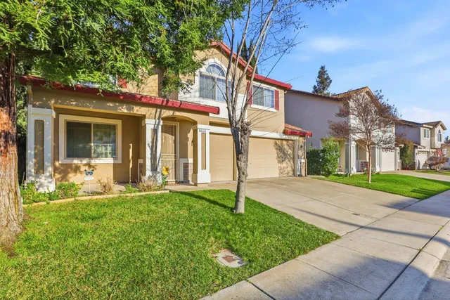 $689,000 | 8753 Cypress Creek Way, Elk Grove, CA 95758