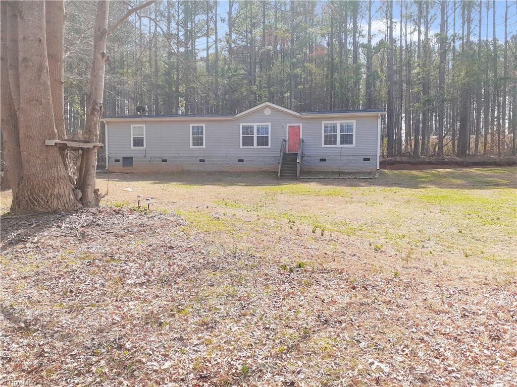 3455 Messick Road Jonesville, NC 28642 - Photo 2 of 21
