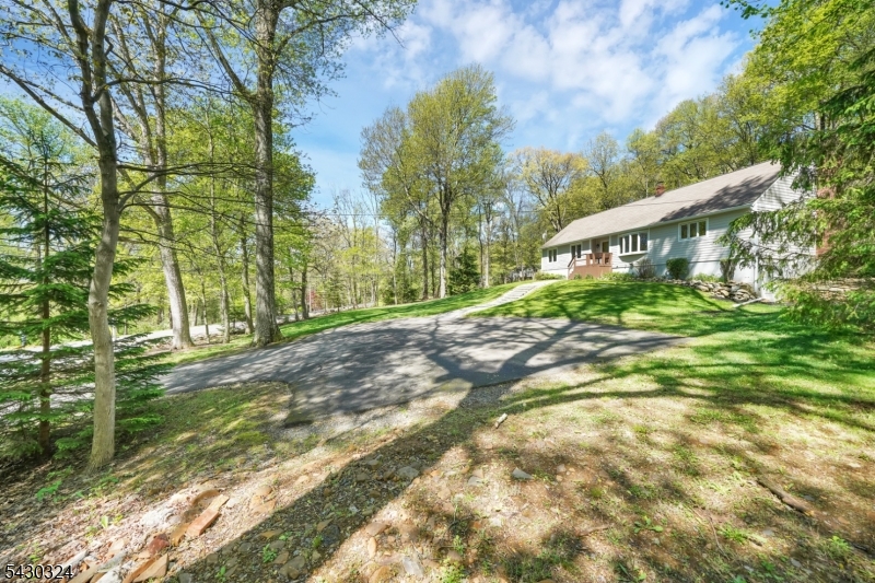 90 Russling Road Hackettstown, NJ 07840 - Photo 41 of 44