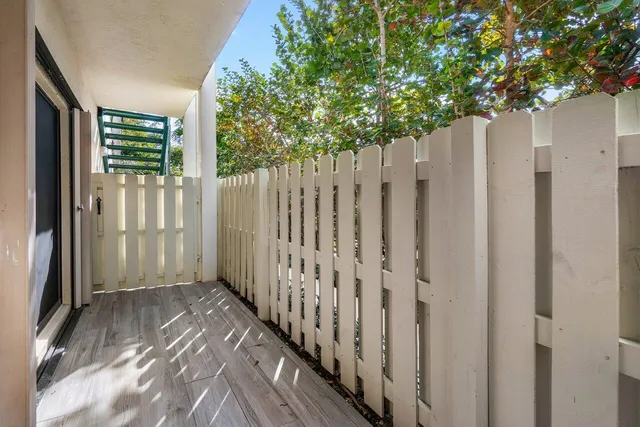 $3,200 | 820 Bella Vista Court South, Unit 20, Jupiter, FL 33477