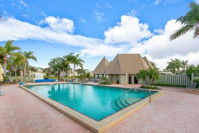 $3,200 | 820 Bella Vista Court South, Unit 20, Jupiter, FL 33477