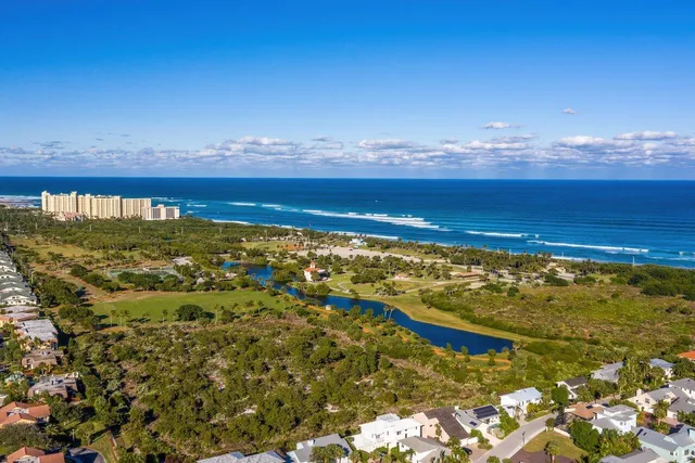$3,200 | 820 Bella Vista Court South, Unit 20, Jupiter, FL 33477