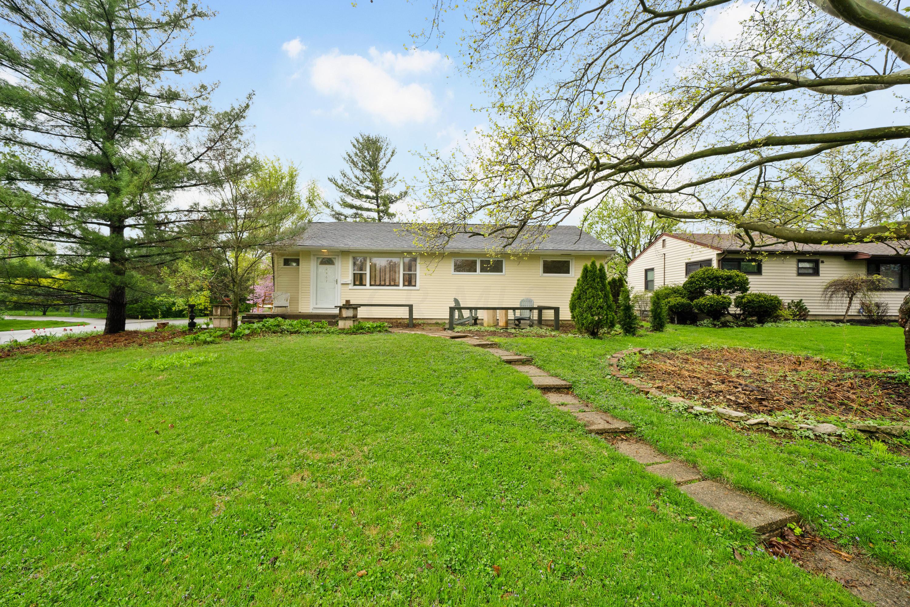 2467 Shrewsbury Road Columbus, OH 43221 - Photo 25 of 31