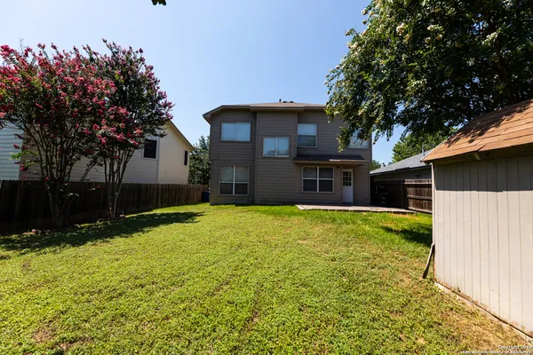 $1,750 | 6038 Woodway Court, San Antonio, TX 78249