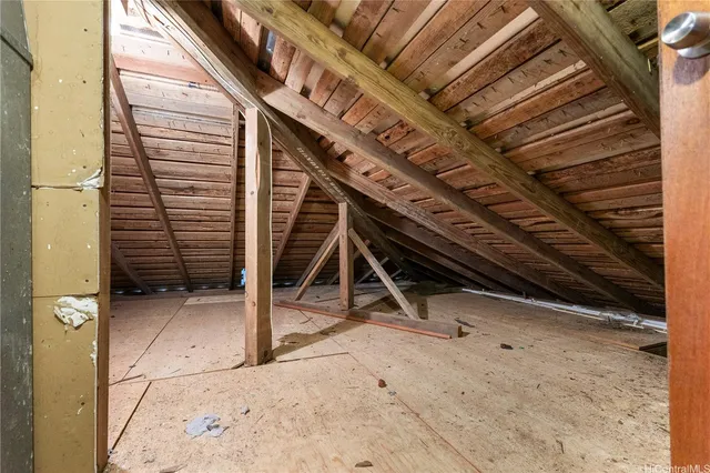 a view of an outdoor space