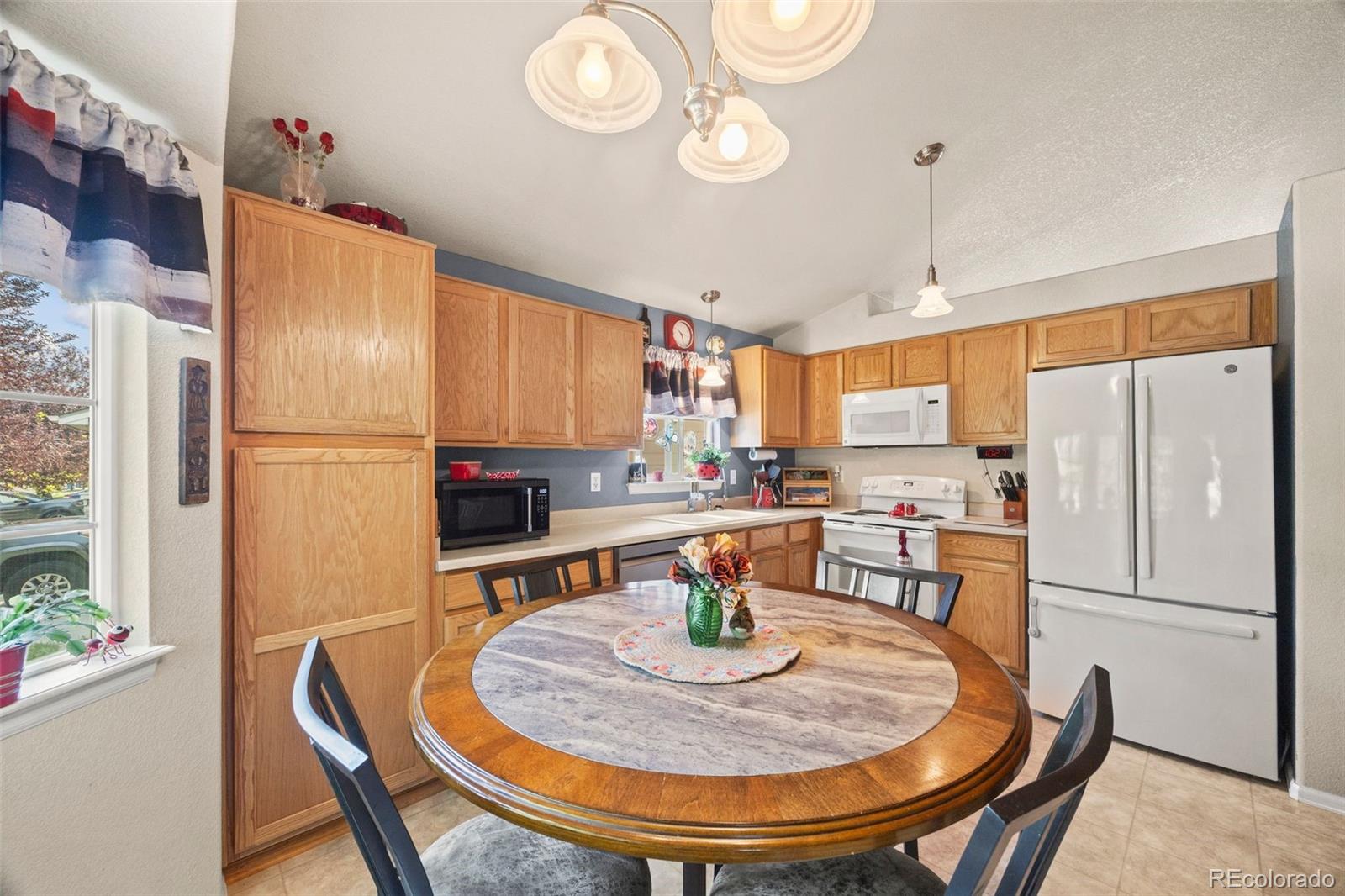 11348 Ironton Street Henderson, CO 80640 - Photo 9 of 45