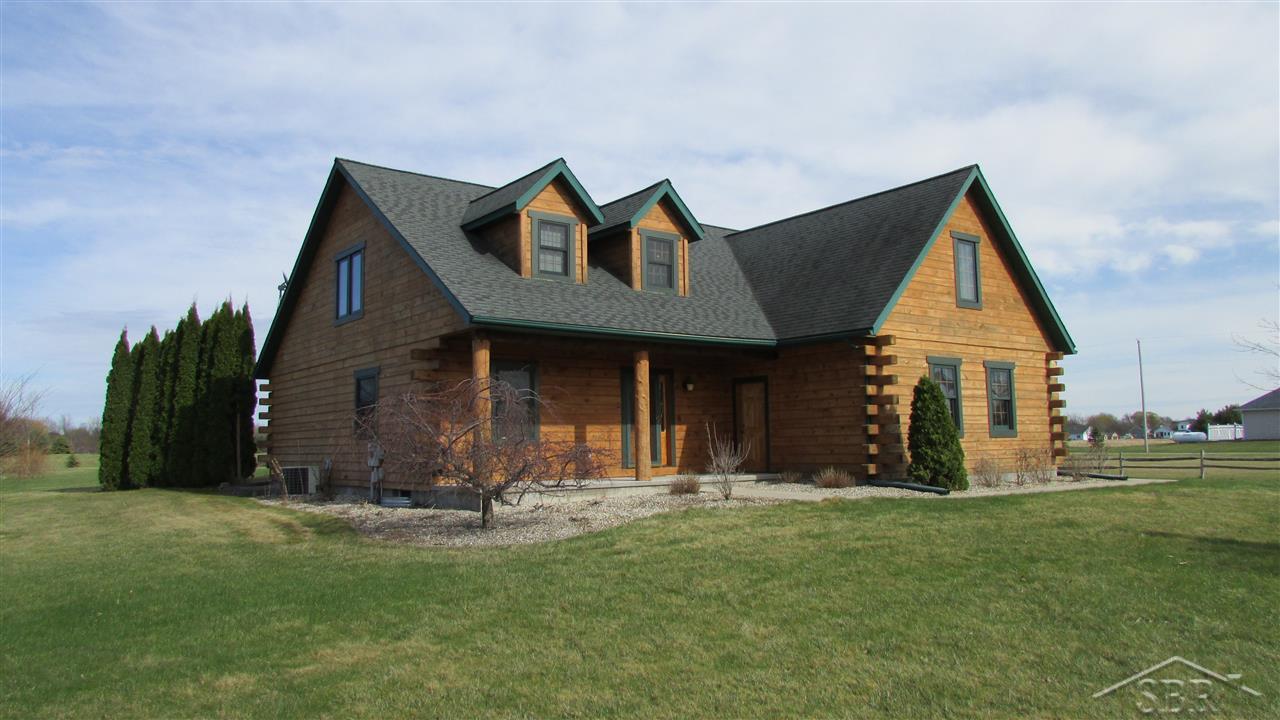 4470 Lone Road Freeland, MI 48623 - Photo 3 of 49 31240036-2.JPG