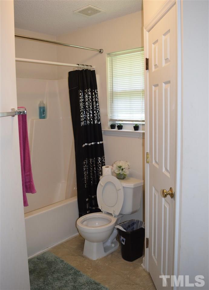213 Ruby Ridge Road Durham, NC 27703 - Photo 11 of 26 Gallery Image 11