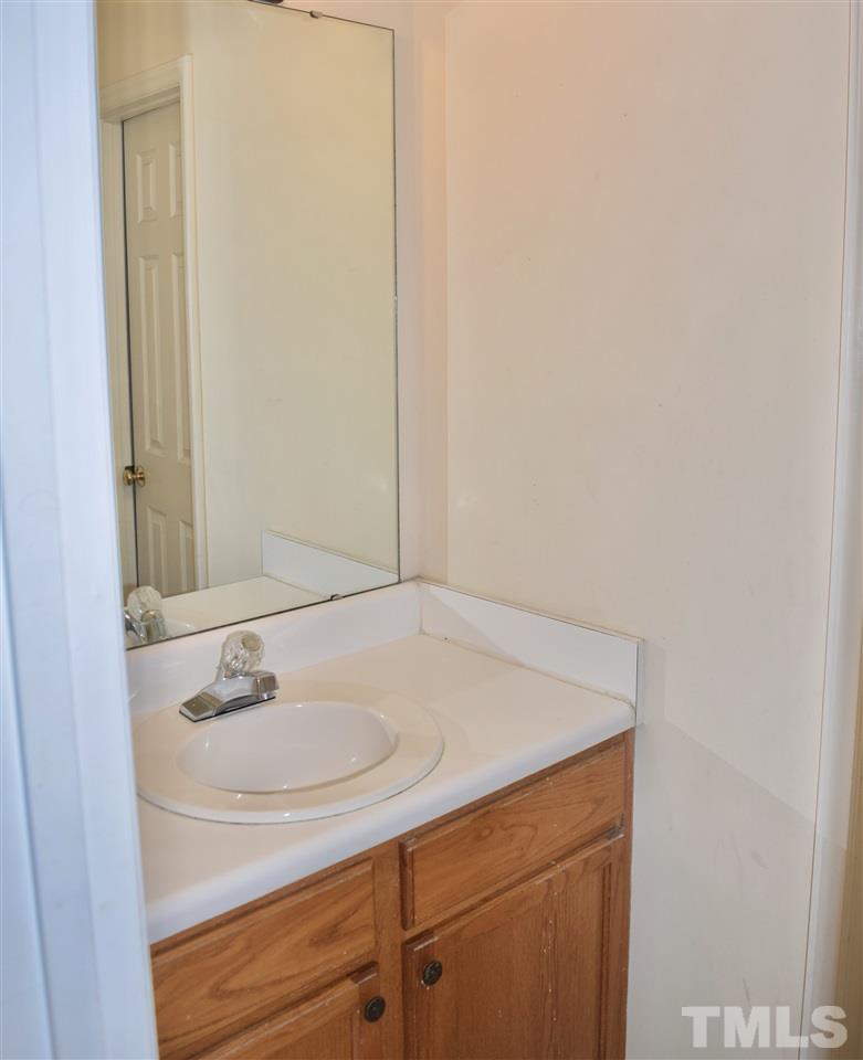 213 Ruby Ridge Road Durham, NC 27703 - Photo 12 of 26 Gallery Image 12