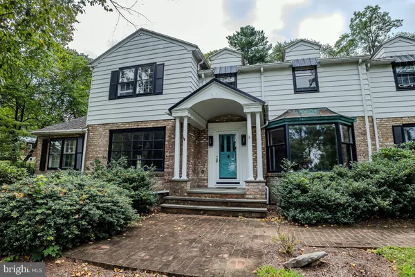 $569,900 | 1621 Howard Avenue, Pottsville, PA 17901