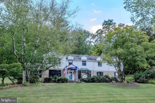 $569,900 | 1621 Howard Avenue, Pottsville, PA 17901