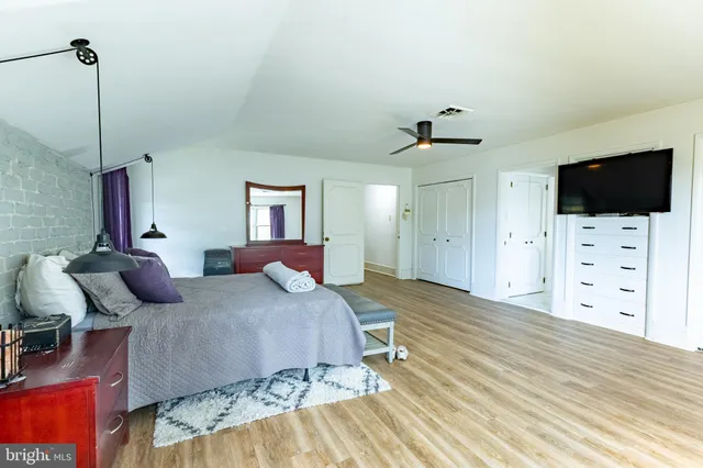 $674,900 | 1621 Howard Avenue, Pottsville, PA 17901