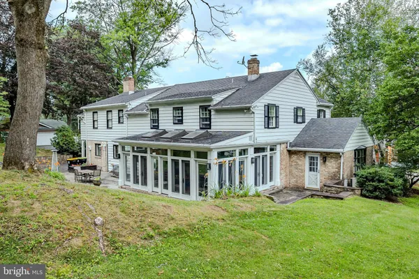 $569,900 | 1621 Howard Avenue, Pottsville, PA 17901
