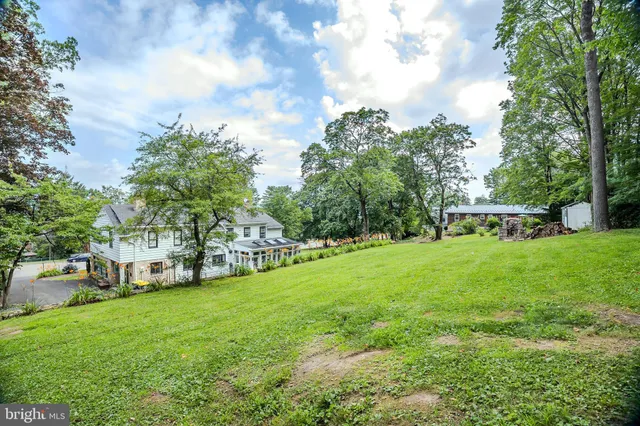 $674,900 | 1621 Howard Avenue, Pottsville, PA 17901