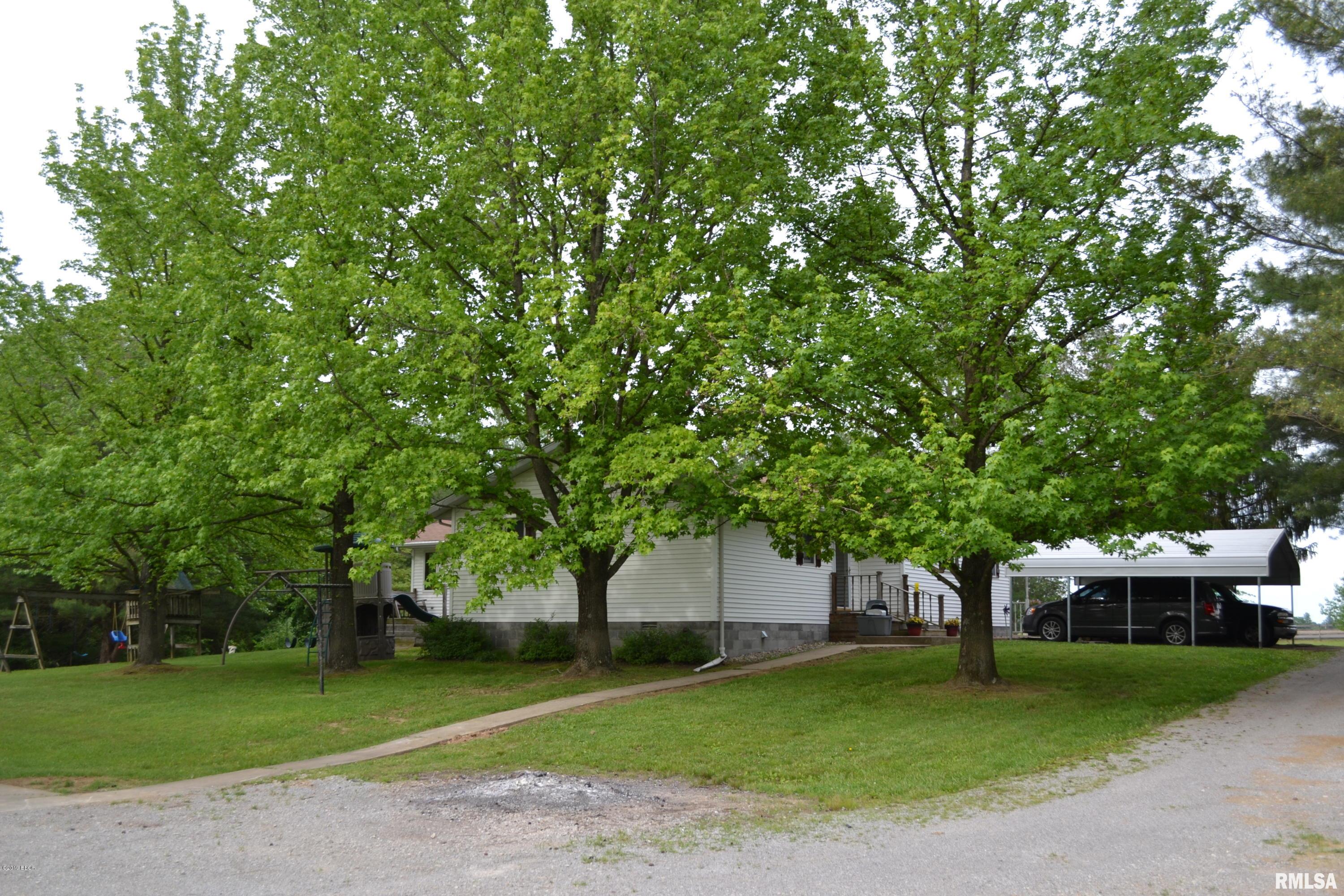 1625 Zion Hill Road Centralia, IL 62801 - Photo 5 of 31 Gallery Image 5