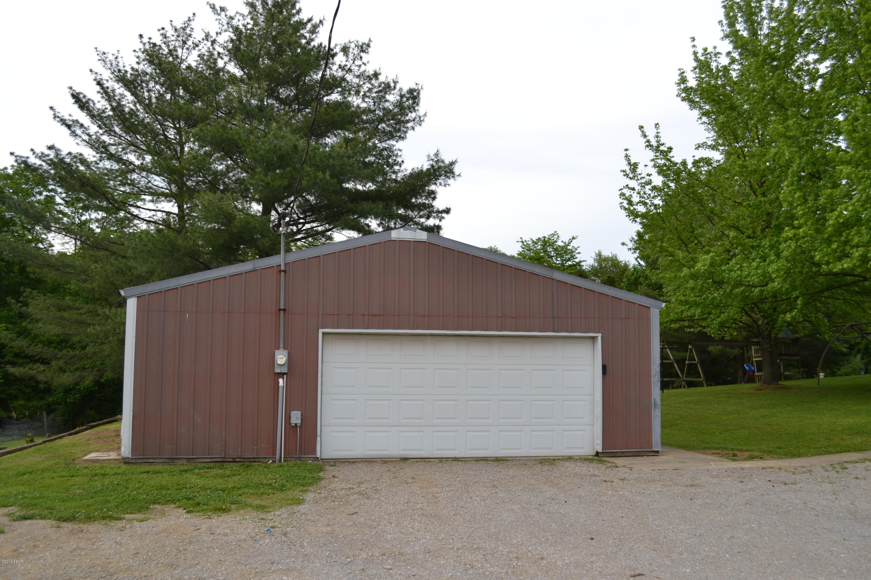 1625 Zion Hill Road Centralia, IL 62801 - Photo 10 of 31 Gallery Image 10