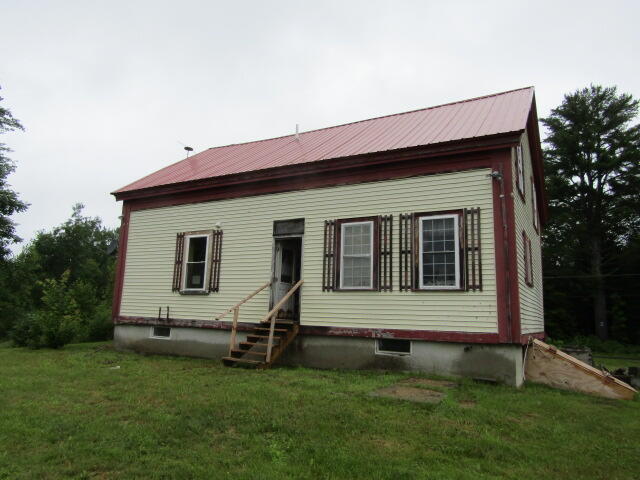 129 Maple Road Dover Foxcroft, ME 04426 - Photo 2 of 21 IMG_8932
