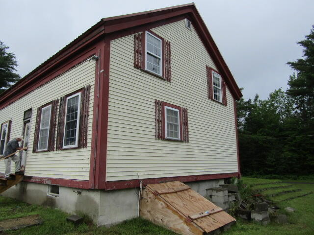 129 Maple Road Dover Foxcroft, ME 04426 - Photo 3 of 21 IMG_8950