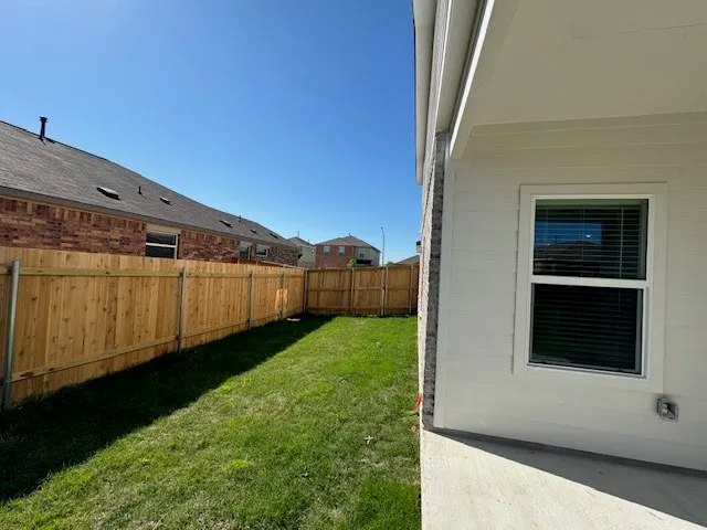 $2,299 | 227 Milliner Loop, Hutto, TX 78634