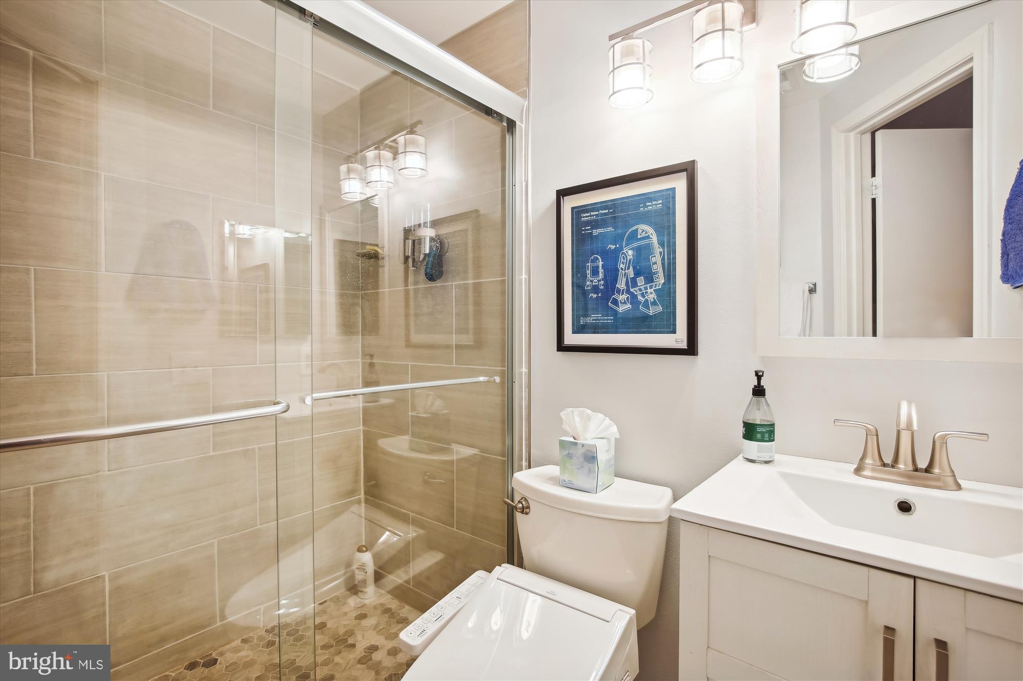 1117 Portner Road Alexandria, VA 22314 - Photo 38 of 67 Bath