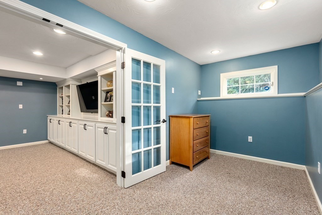 20 Breakneck Hill Road Hopkinton, MA 01748 - Photo 29 of 36 Gallery Image 29